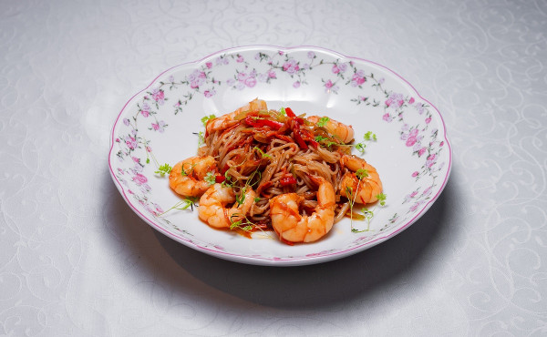 Рисовая лапша с креветками 