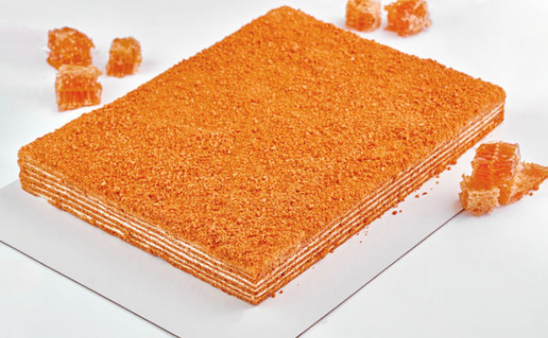 Торт «Медовик» (1 кг)