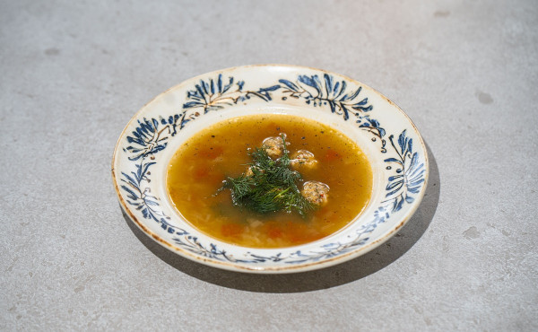 Суп с фрикадельками из форели