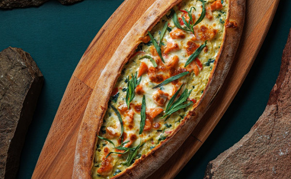 Лодочка с лососем и тархуном