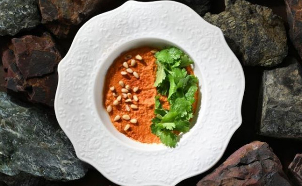 Крем из печёных перцев с орехами